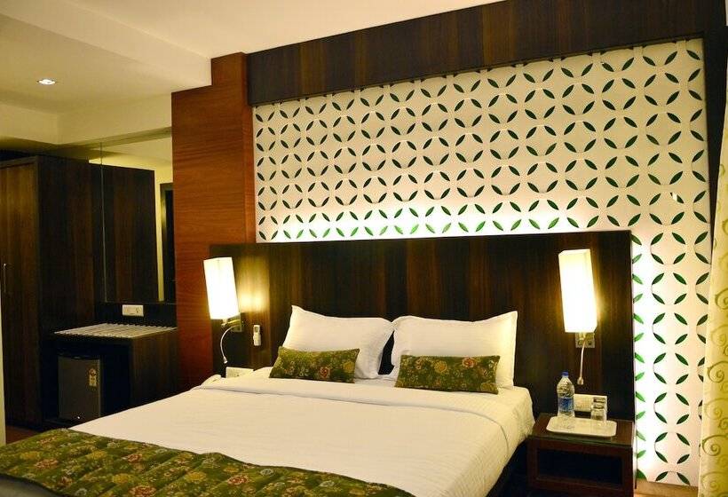 فندق Vinamra Residency