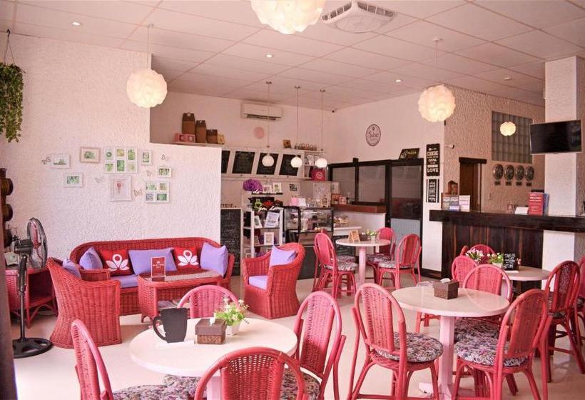 هتل Zen Rooms B.m. Road