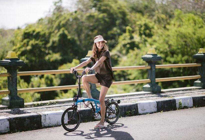 La Berceuse Resort And Villa Nusa Dua By Taritiya Collection