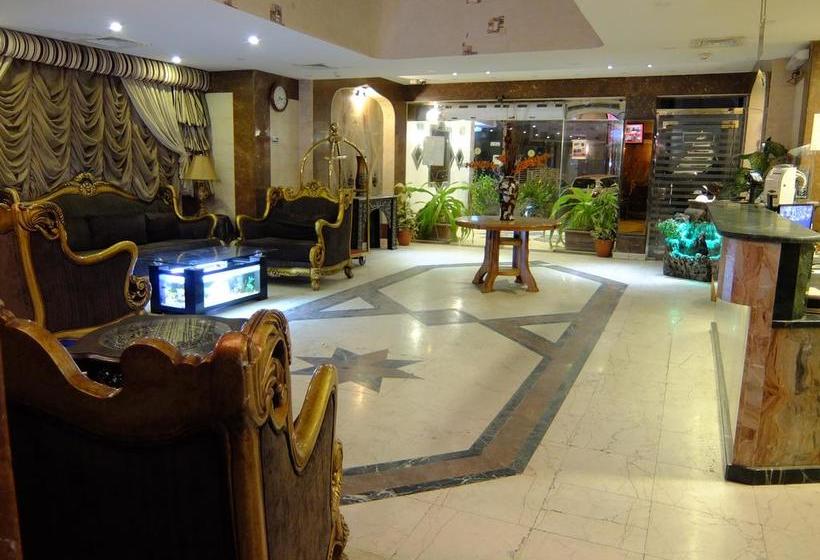 Mas Hotel And Suites