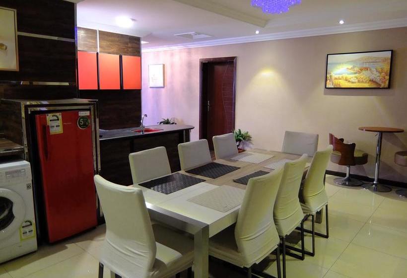 Mas Hotel And Suites