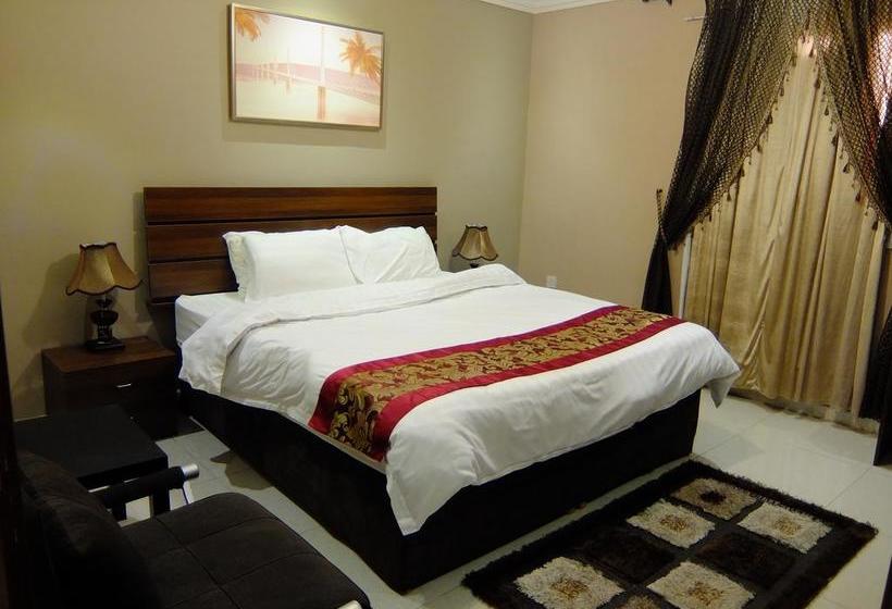 Mas Hotel And Suites