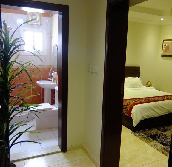 Mas Hotel And Suites