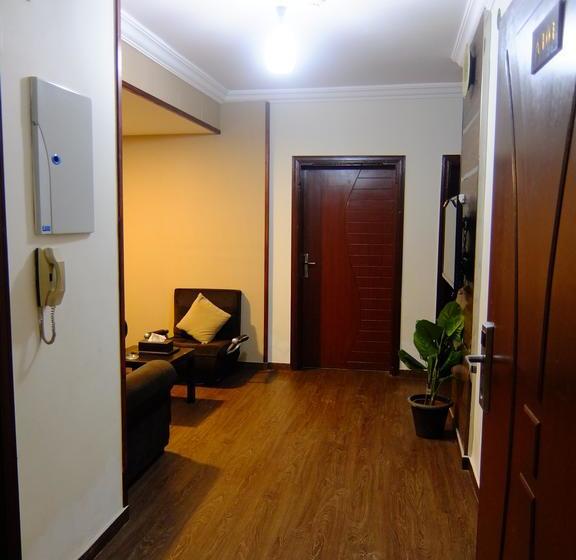 Mas Hotel And Suites