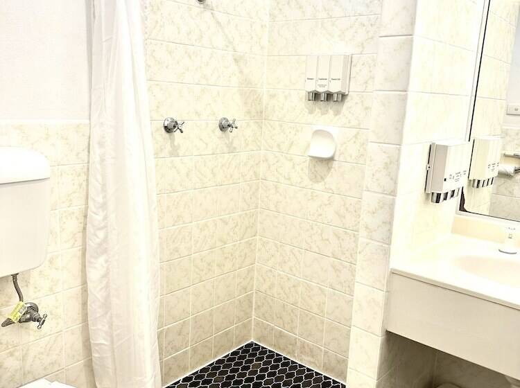 מוטל Junee Motor Inn