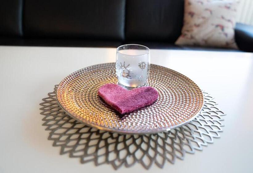 モーテル Mix Tana Spiseri Og Overnatting