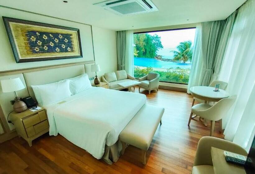 אתר נופש Royale Chulan Cherating Villa