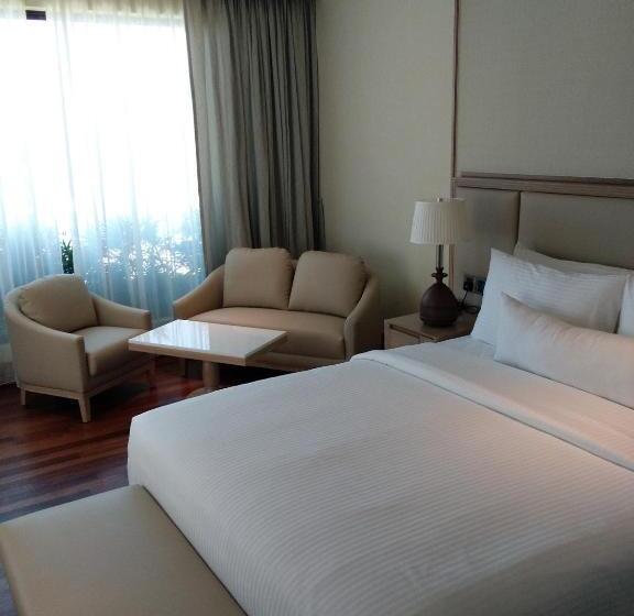 אתר נופש Royale Chulan Cherating Villa