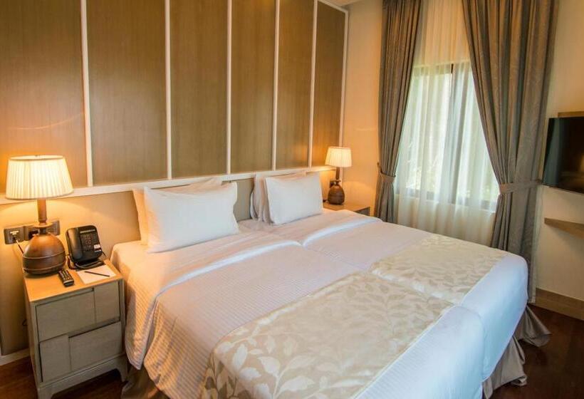 منتجع Royale Chulan Cherating Villa