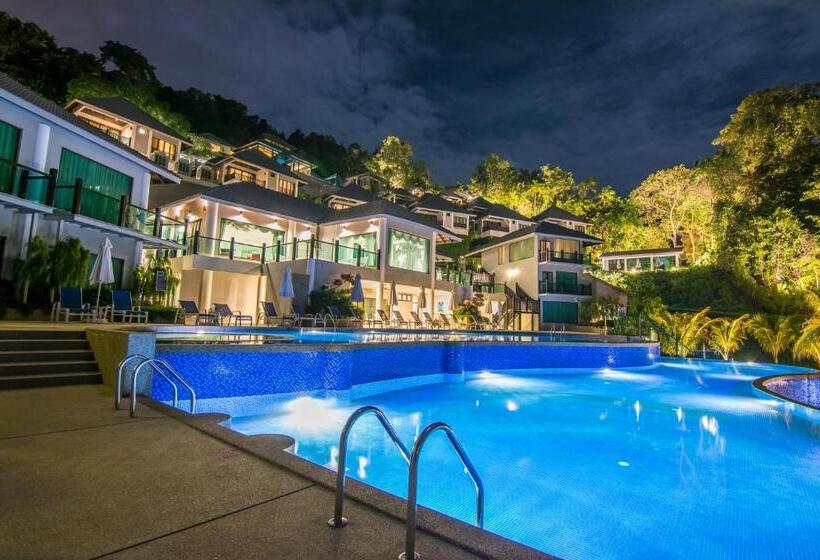 אתר נופש Royale Chulan Cherating Villa