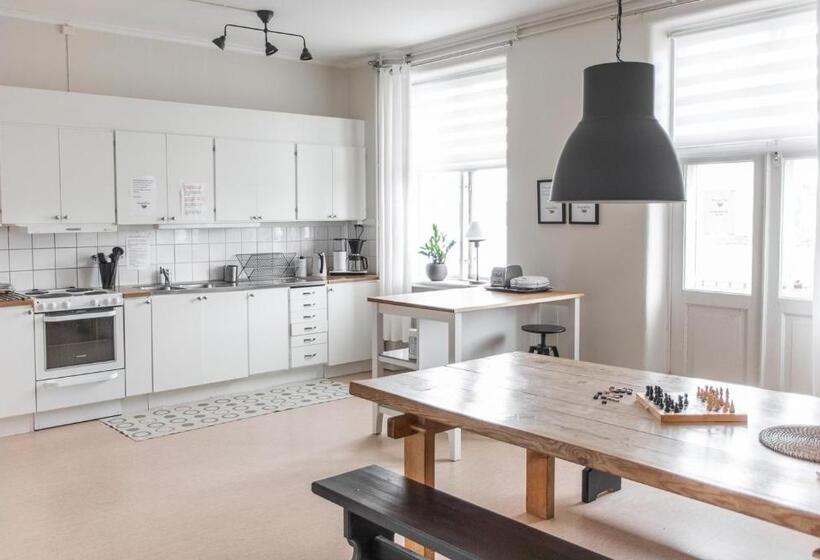 Vandrarhemmet Vindarnas Hus