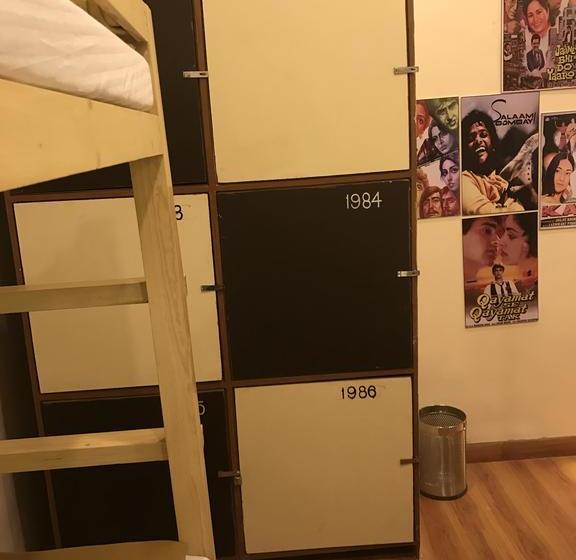 هاستل Bollywood Bed & Breakfast