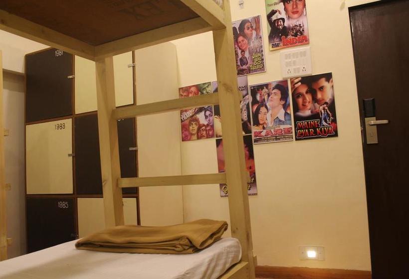 هاستل Bollywood Bed & Breakfast