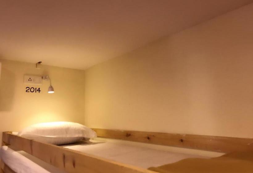 هاستل Bollywood Bed & Breakfast