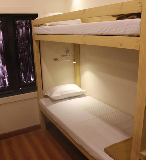 هاستل Bollywood Bed & Breakfast