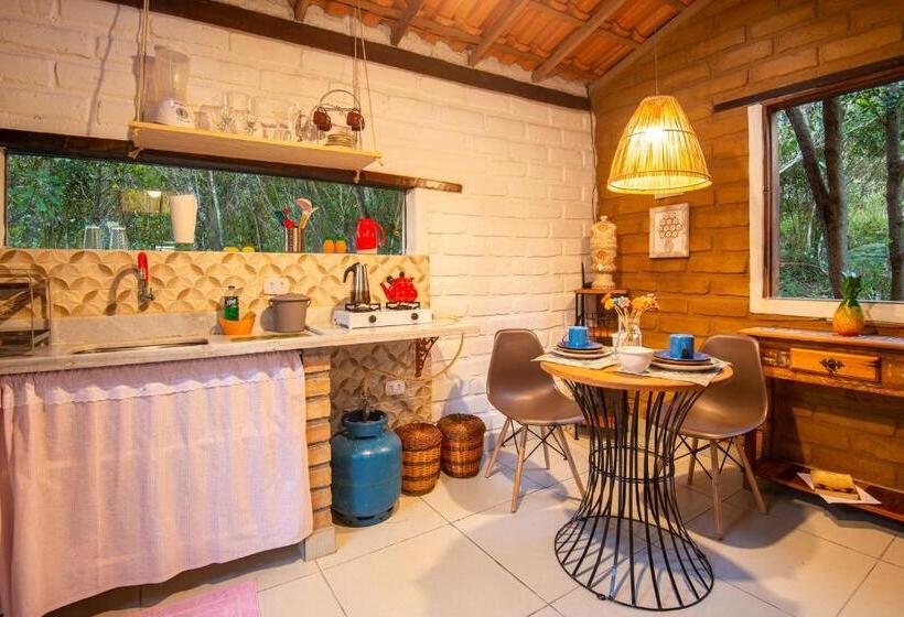 הוסטל Lilás Hospedagem E Terapias