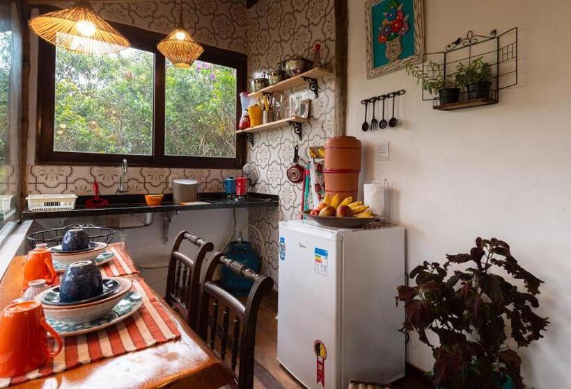 הוסטל Lilás Hospedagem E Terapias