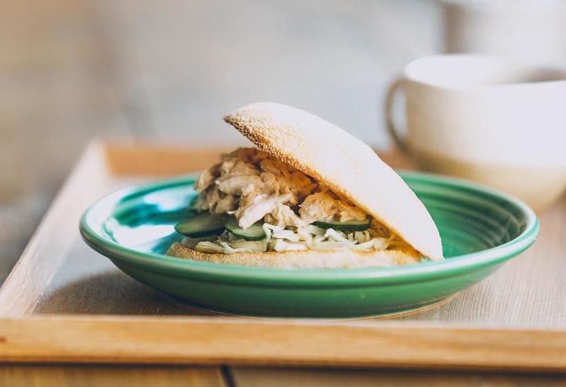 Mezamashi Sandwich  Hostel