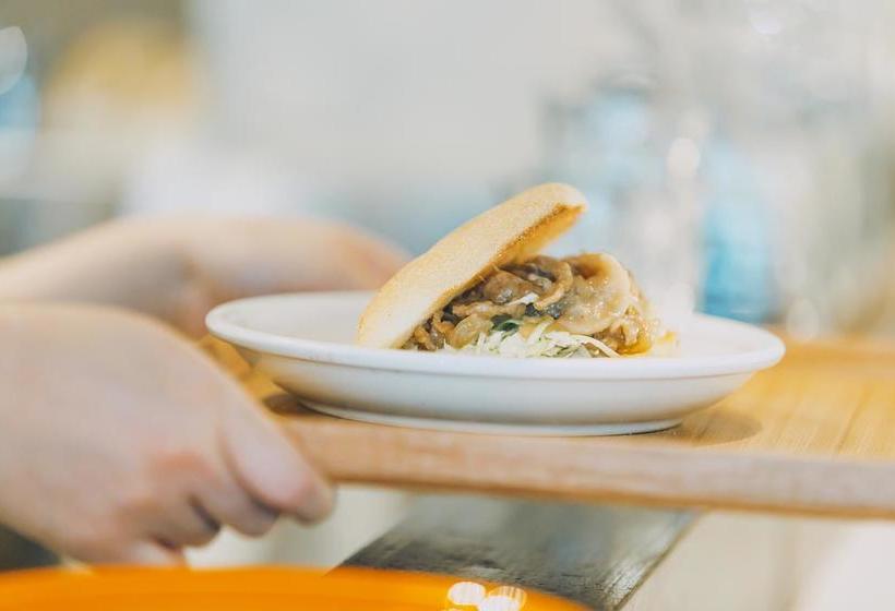 Mezamashi Sandwich  Hostel