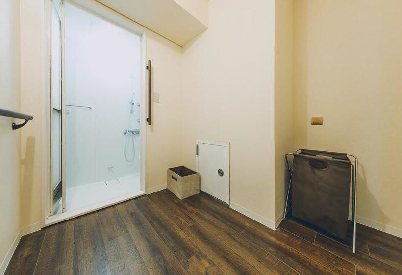 Mezamashi Sandwich  Hostel