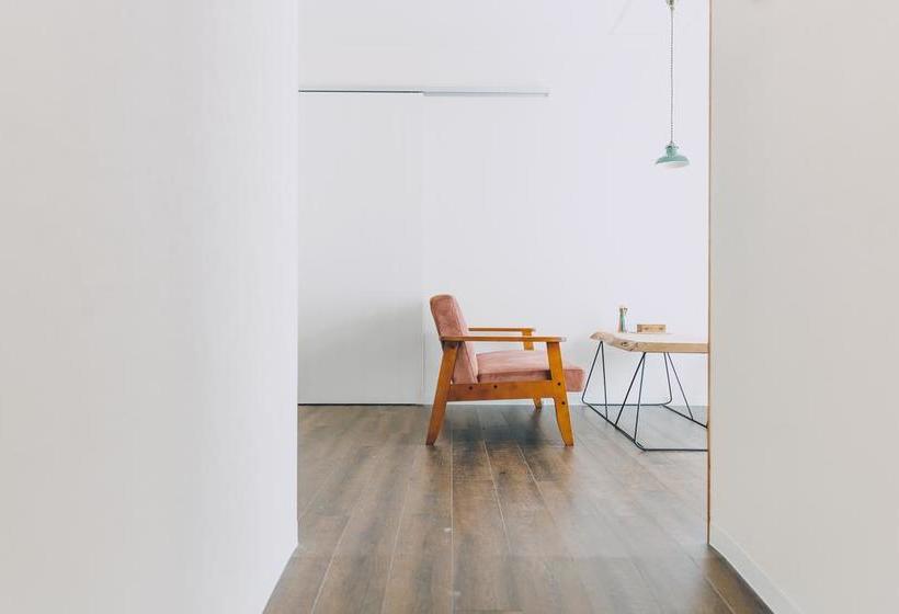 Mezamashi Sandwich  Hostel