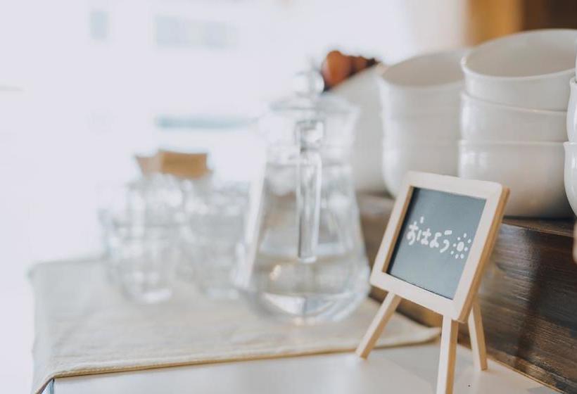 Mezamashi Sandwich  Hostel