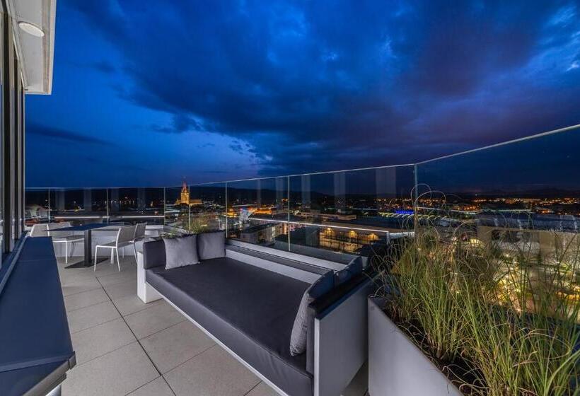 Aquaturm Hotel & Energie