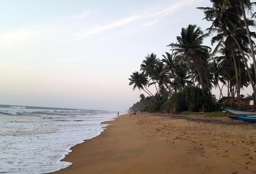 민박 Emildale Villa