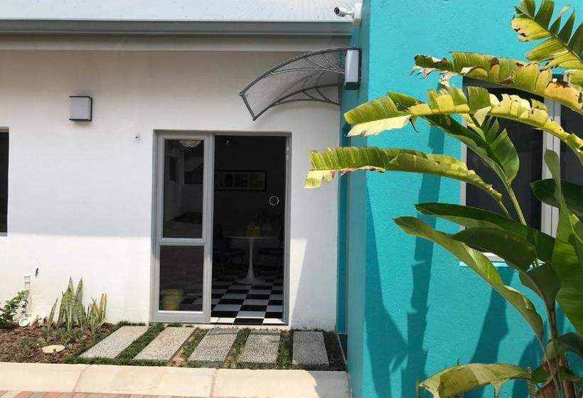 Bed and Breakfast Hp Twelve Accommodation