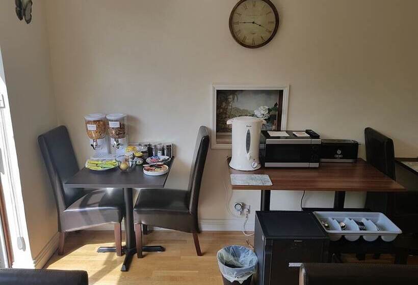 Bed and Breakfast Kathleen House