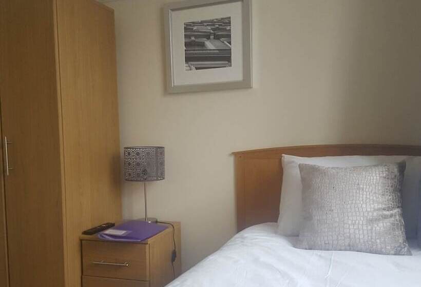 Bed and Breakfast Kathleen House