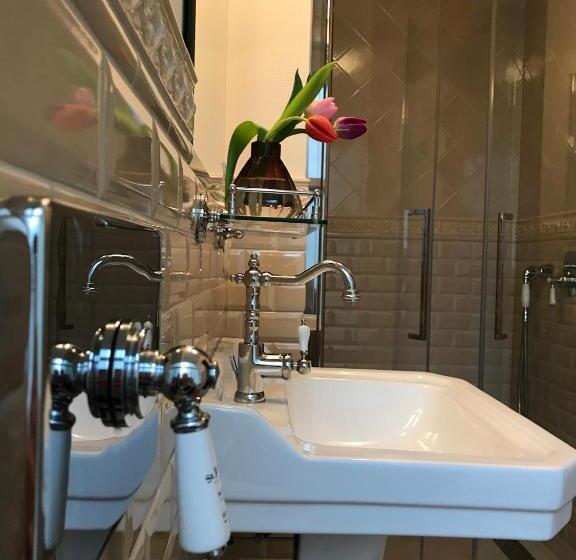 تختخواب و صبحانه Keizershouse Amsterdam