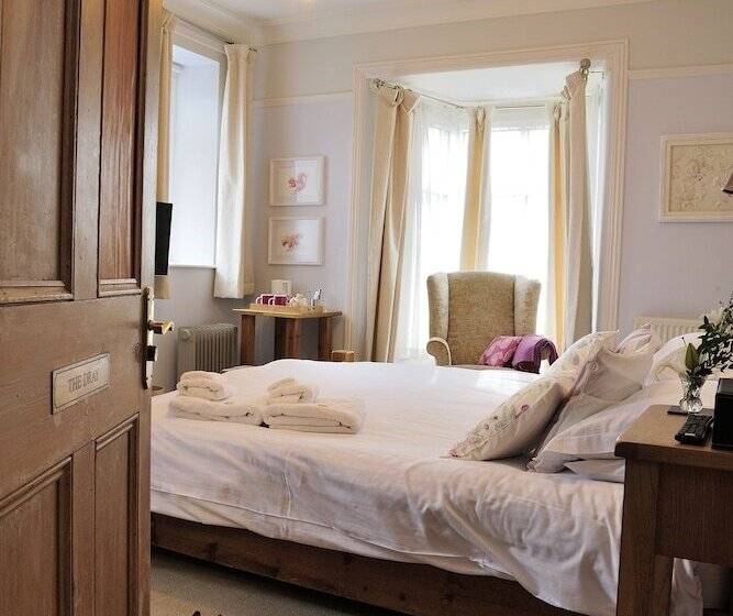 تختخواب و صبحانه Sheriff Lodge