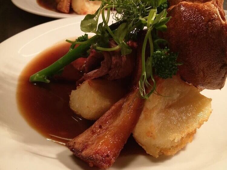 مبيت وإفطار The Masons Arms