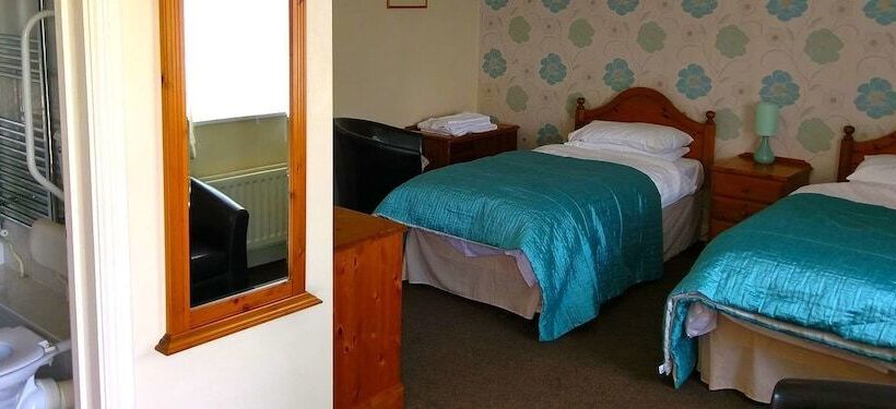 مبيت وإفطار The Masons Arms