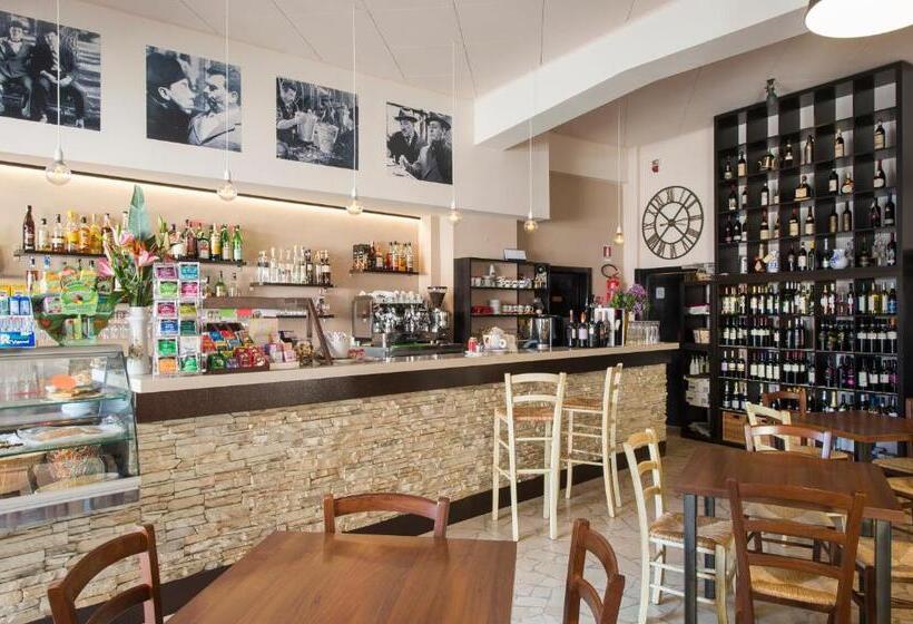 ホテル Albergo Colonna