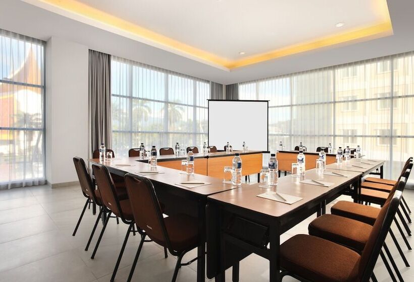 Amaris Hotel Padang