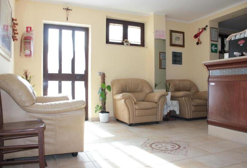 בית מלון כפרי Cenzo