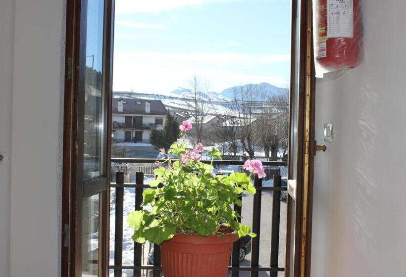 בית מלון כפרי Cenzo