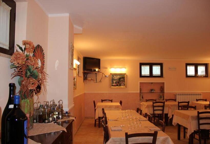 בית מלון כפרי Cenzo