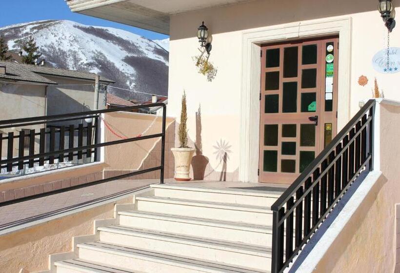 בית מלון כפרי Cenzo