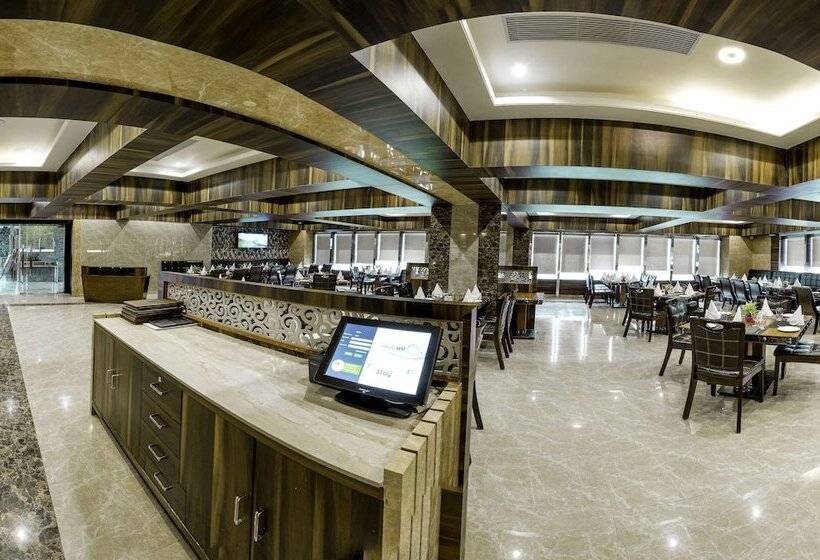 ホテル Clarion Inn Jaipur