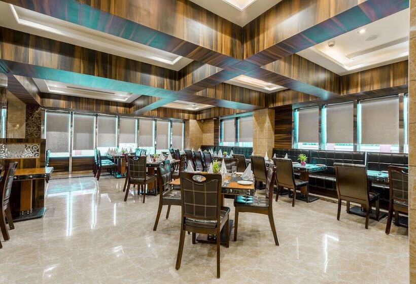 ホテル Clarion Inn Jaipur