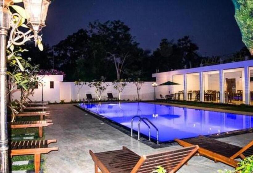 Yala Hotel Elephant Eye