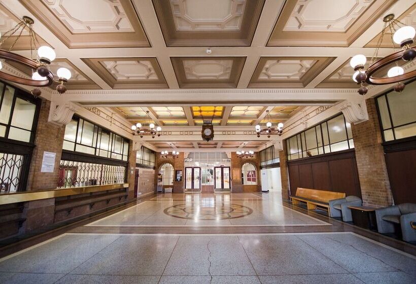 ホテル Grand Central Serviced Apartments