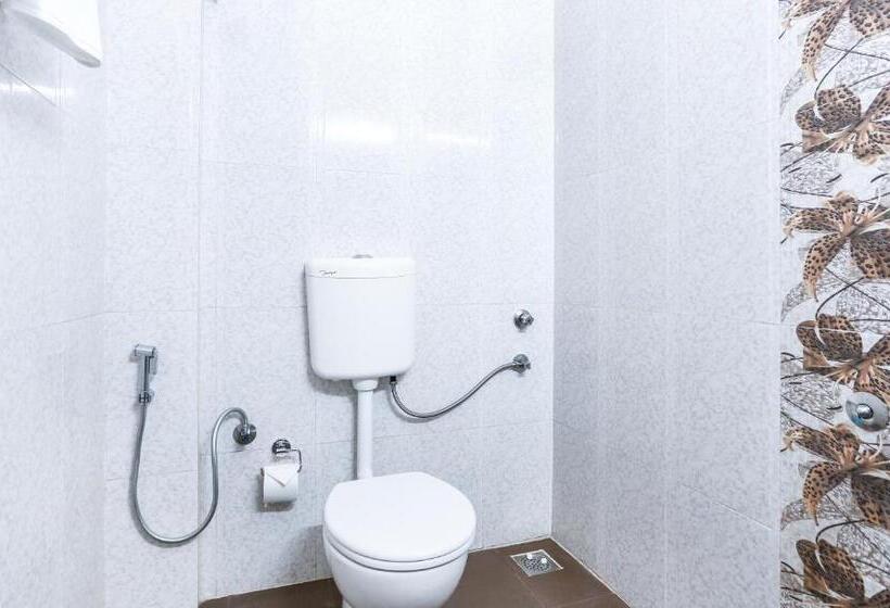 酒店 Treebo Comforts Inn, University Road Deralakatte