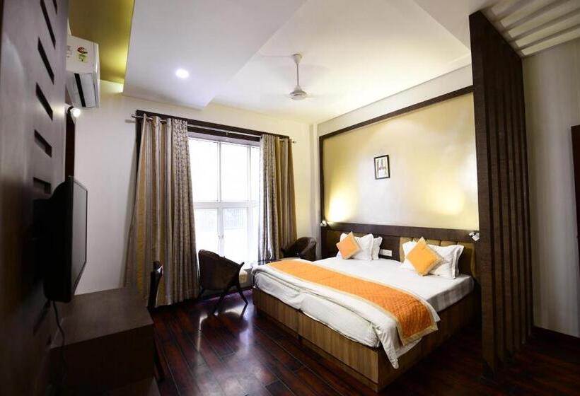 בית מלון כפרי Jataka Inn