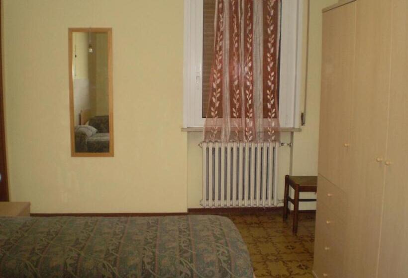 ホテル La Favorita