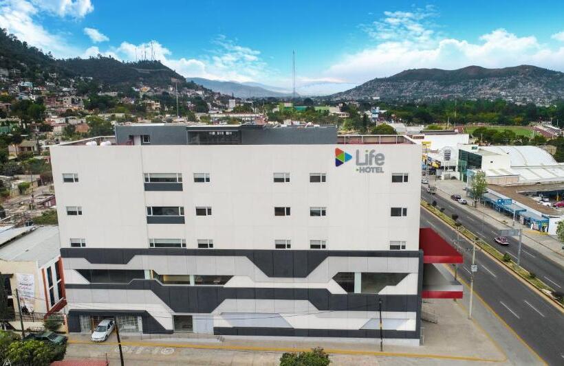 هتل Life