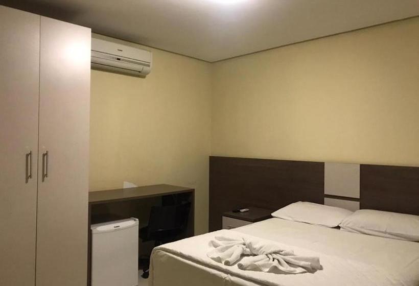 בית מלון כפרי Moura